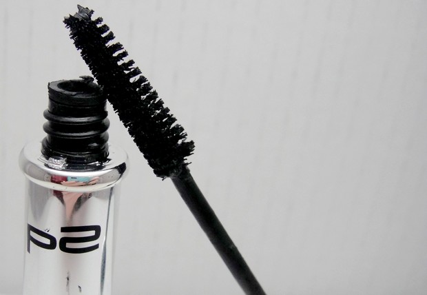 Hollywood Glamour Stylist Mascara P2 vegan tierversuchsfrei shape memory effect (2)