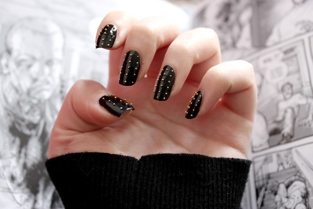 nailart nieten vegan naildesign nageldesign black schwarz eternal p2 beauty studded 3