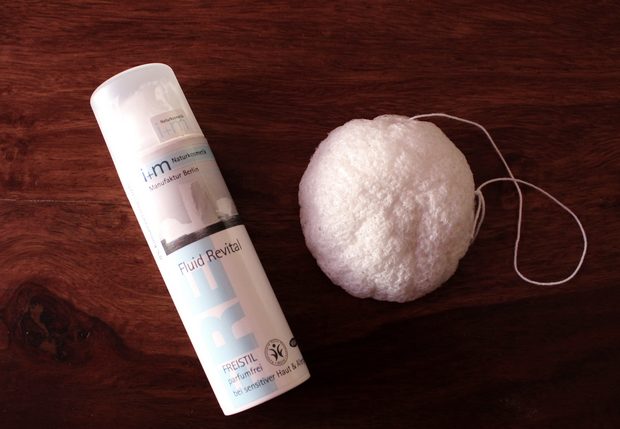 Gesichtspflege vegan Layering Japan morgens konjac sponge i+m freistil fluid revital unter foundation