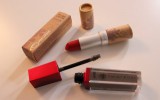 le loot vegan kosmetik couleur caramel red lipstick roter lippenstift limited edition ce soir je taime kiss red naturkosmetik p2 eyebrow gel augenbrauen gold and crown brilliant brown