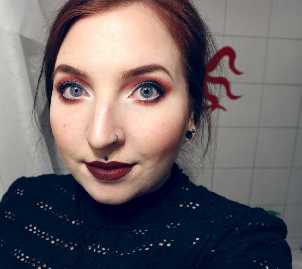 elvira-mistress-of-the-dark-make-up-vegan-cruelty-free-red-blue-lunatick-labs-cosmetics-pretty-zombie-dahlia-halloween