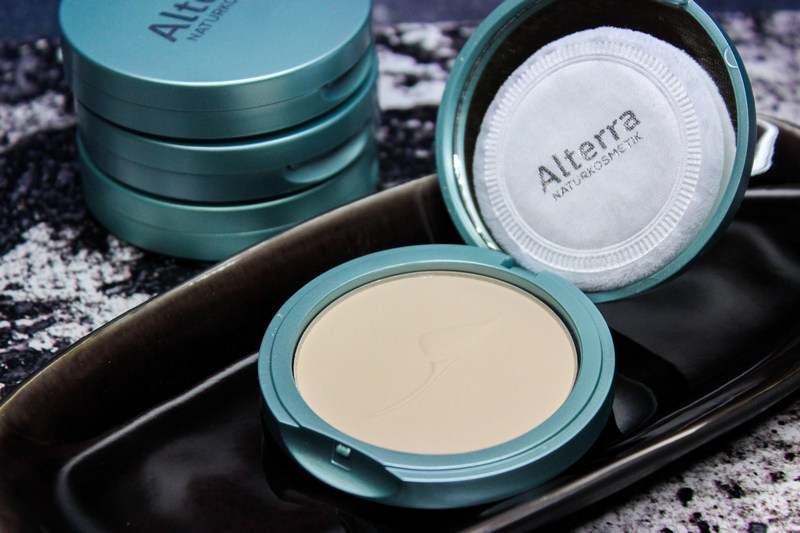 Alterra-Kompaktpuder-Light-vegan-Naturkosmetik